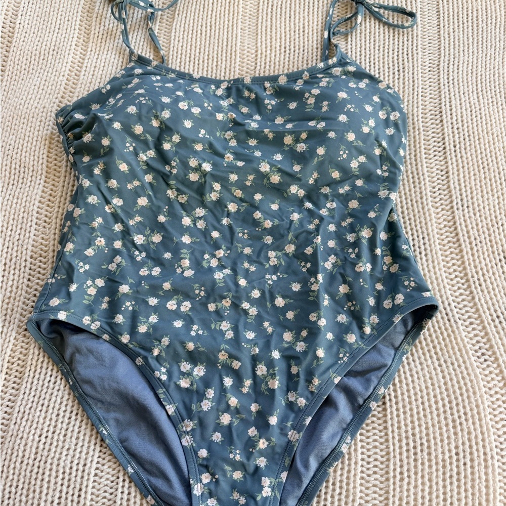 Shade & Shore Blue Floral Swimsuit